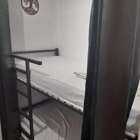 Cap D' La Conque * אגדה